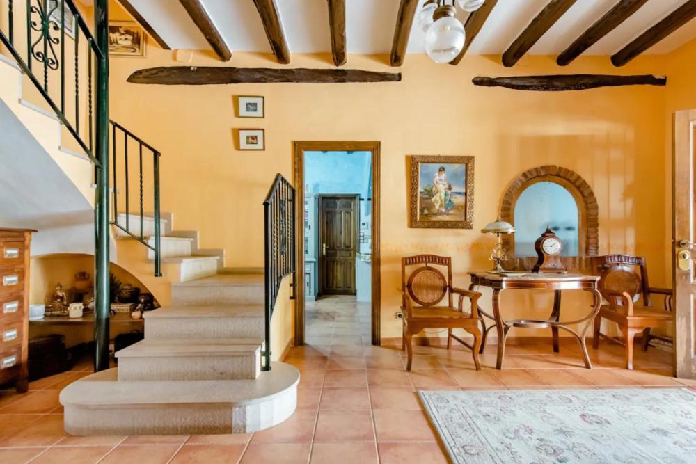 Bed & Breakfast Masia Castellvi