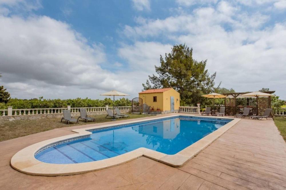 Bed & Breakfast Masia Castellvi *